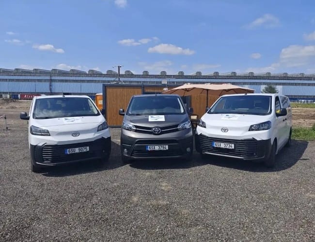 Parking Buštěhrad U Letadla - lotnisko Praga (PRG) - zdjęcie 2