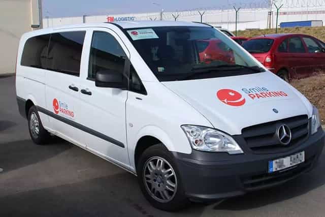 Parking smile Praga Czechy zdjęcie 3