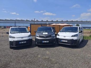 Główne zdjęcie parkingu Parking Buštěhrad U Letadla - lotnisko Praga (PRG) Parking Buštěhrad U Letadla - lotnisko Praga (PRG) - główne zdjęcie parkingu