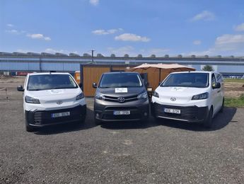 Parking Buštěhrad U Letadla - lotnisko Praga (PRG) - główne zdjęcie parkingu