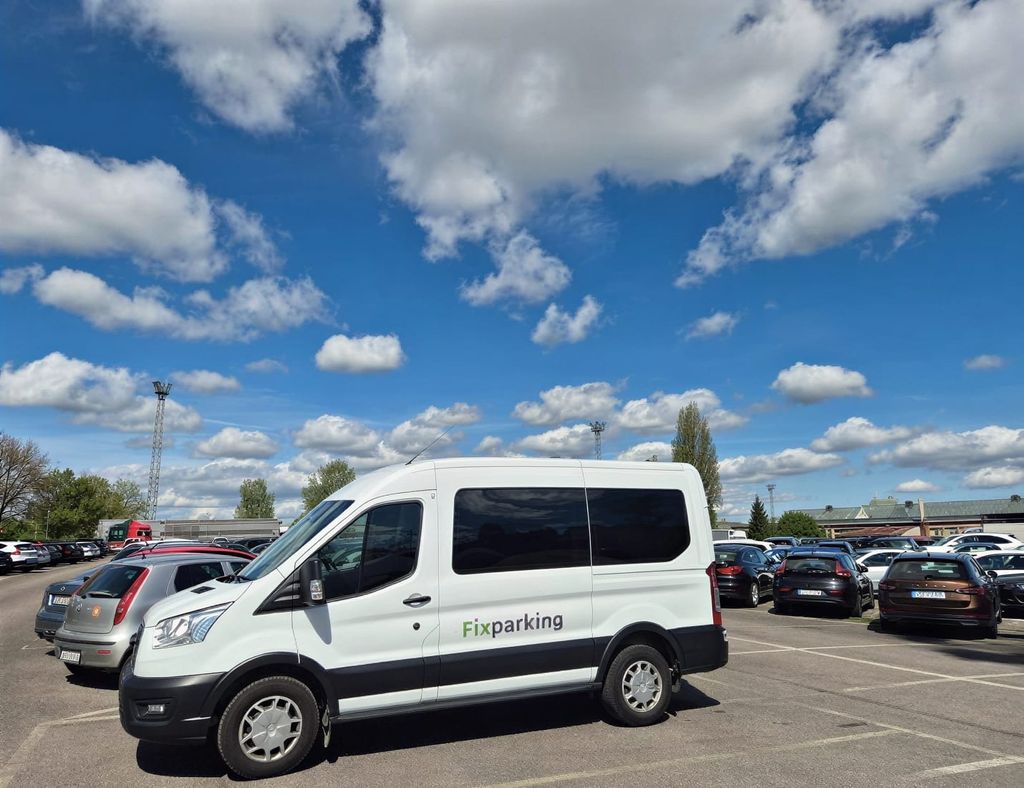 FixParking - parking lotnisko Praga Václava Havla (PRG) - zdjęcie 3
