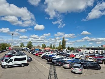 Główne zdjęcie parkingu FixParking - parking lotnisko Praga Václava Havla (PRG) FixParking - parking lotnisko Praga Václava Havla (PRG) - główne zdjęcie parkingu
